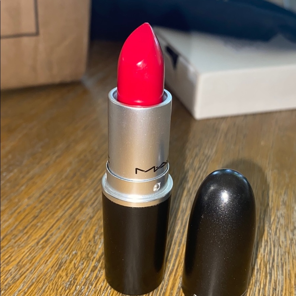 MAC Matte lipstick “so good for you”